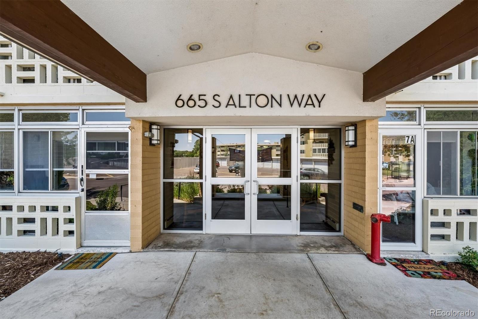 MLS Image #18 for 665 s alton way,denver, Colorado