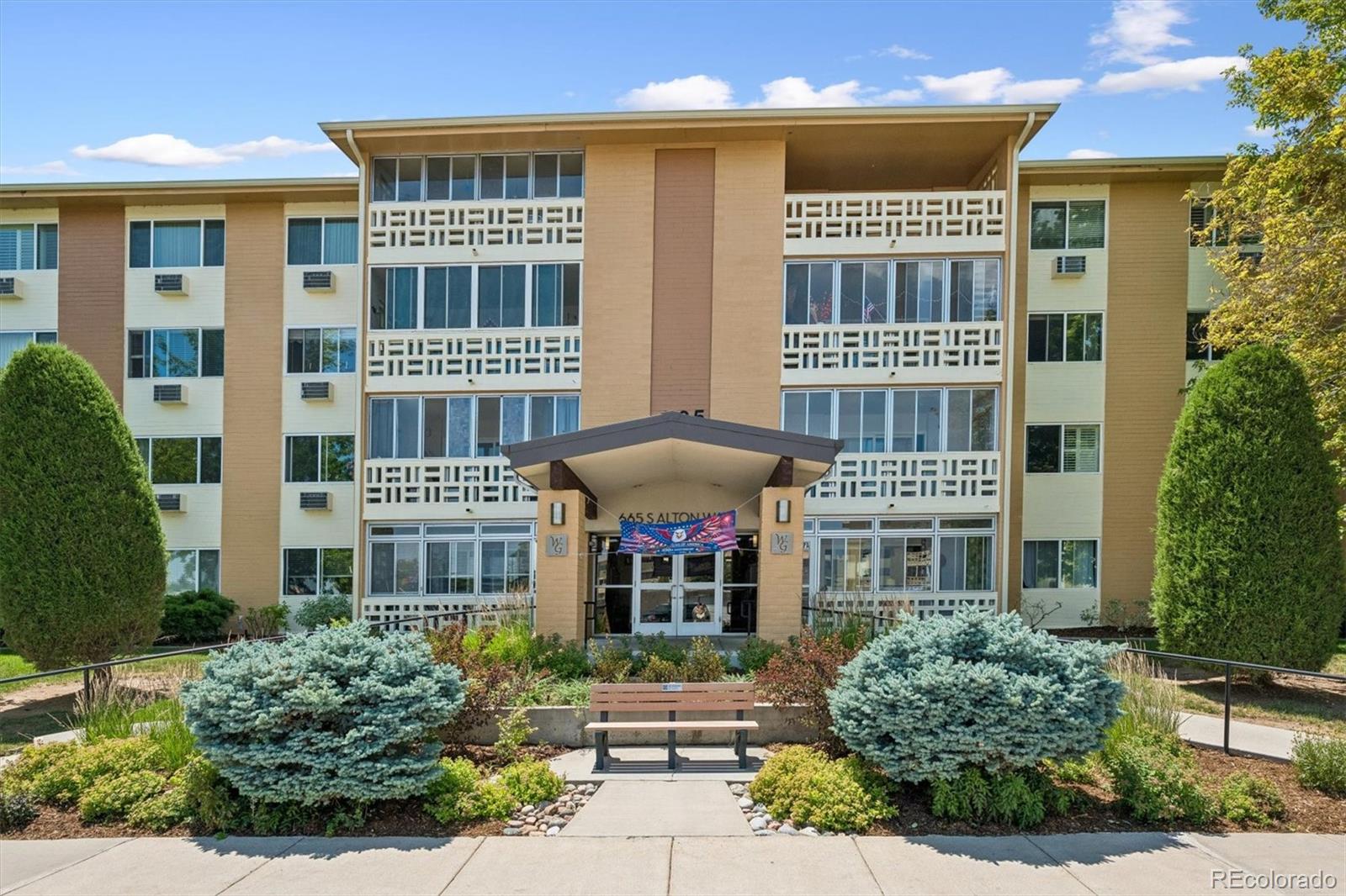 MLS Image #19 for 665 s alton way,denver, Colorado