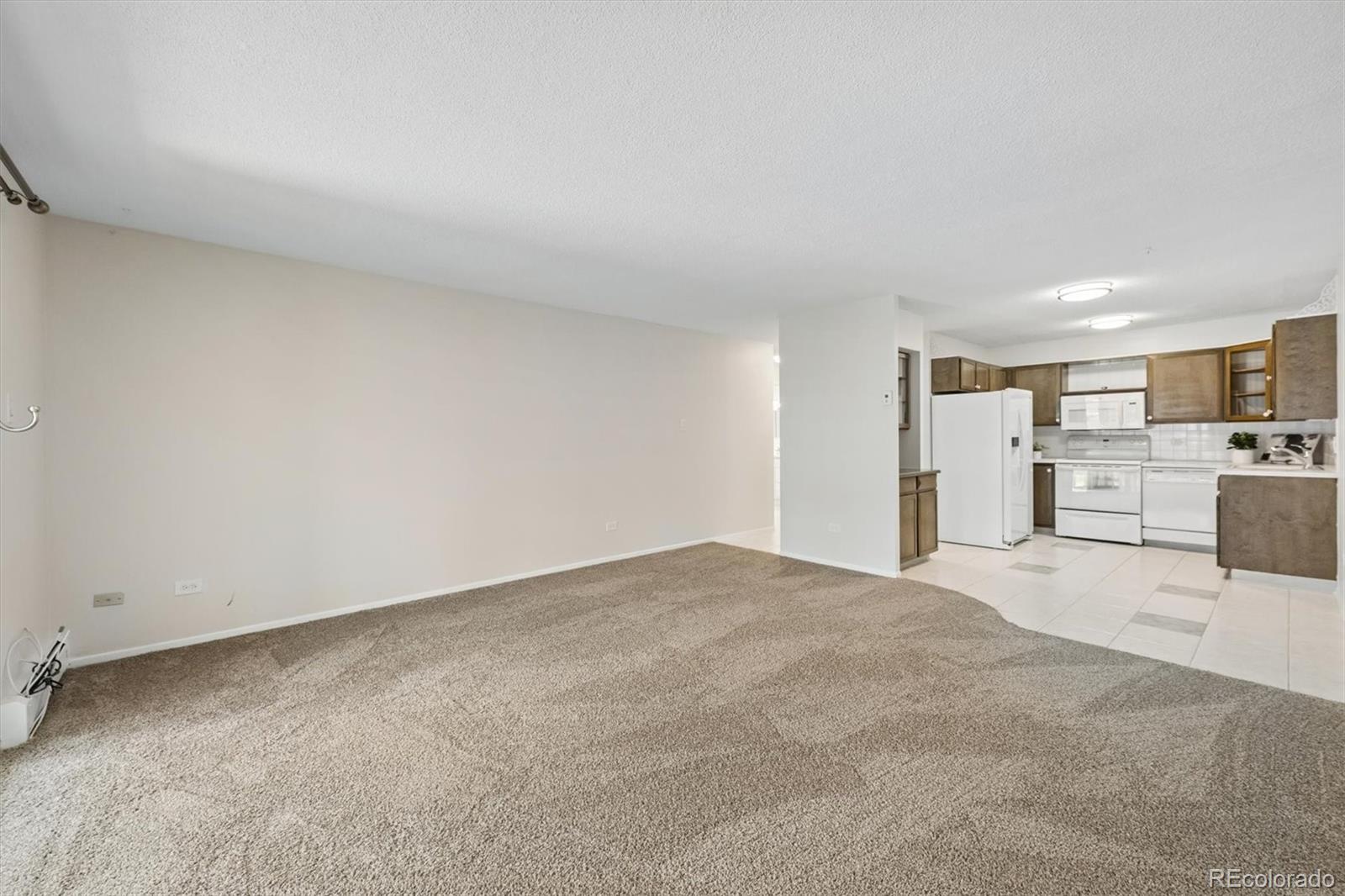 MLS Image #2 for 665 s alton way,denver, Colorado