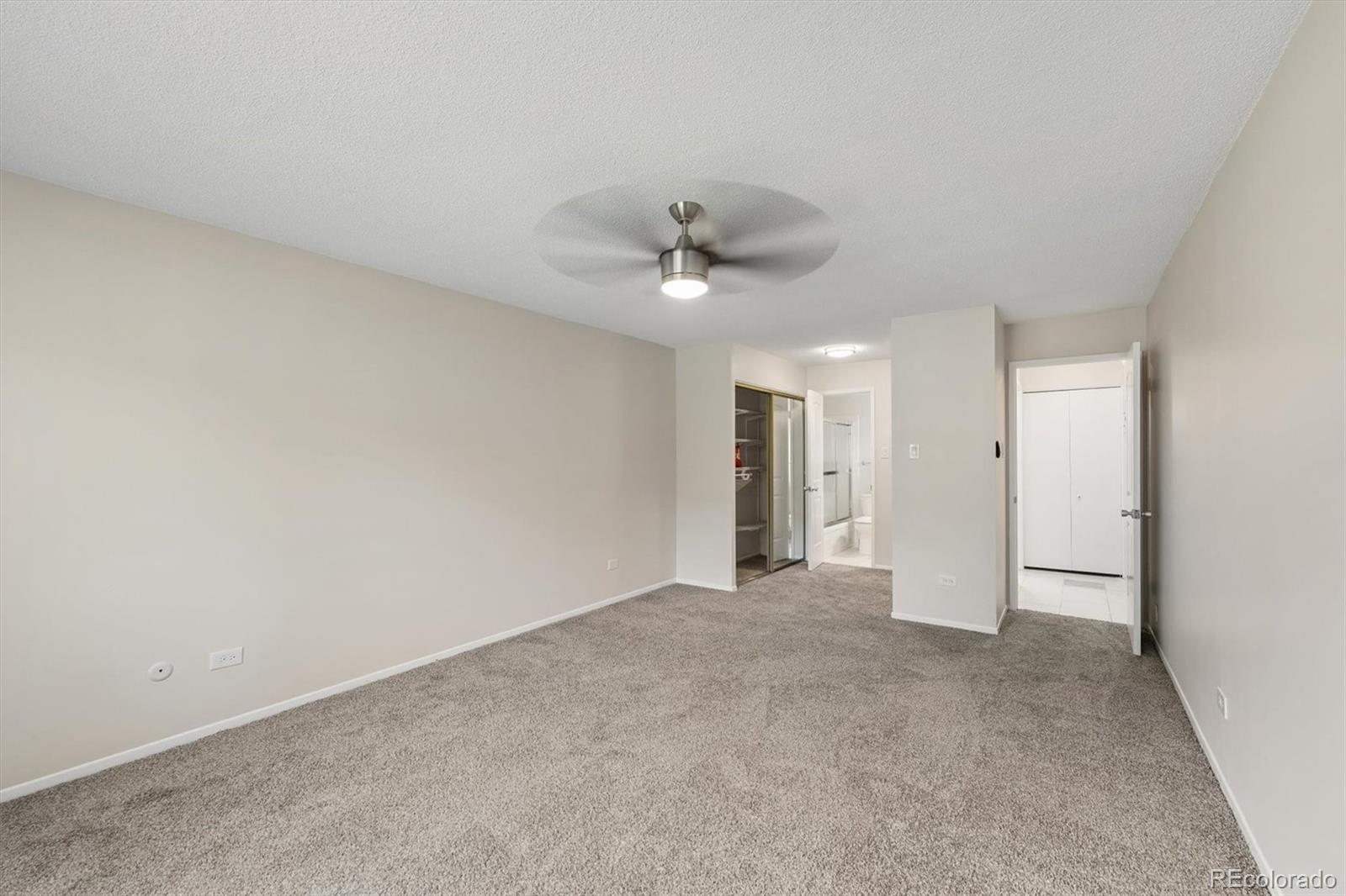 MLS Image #8 for 665 s alton way,denver, Colorado
