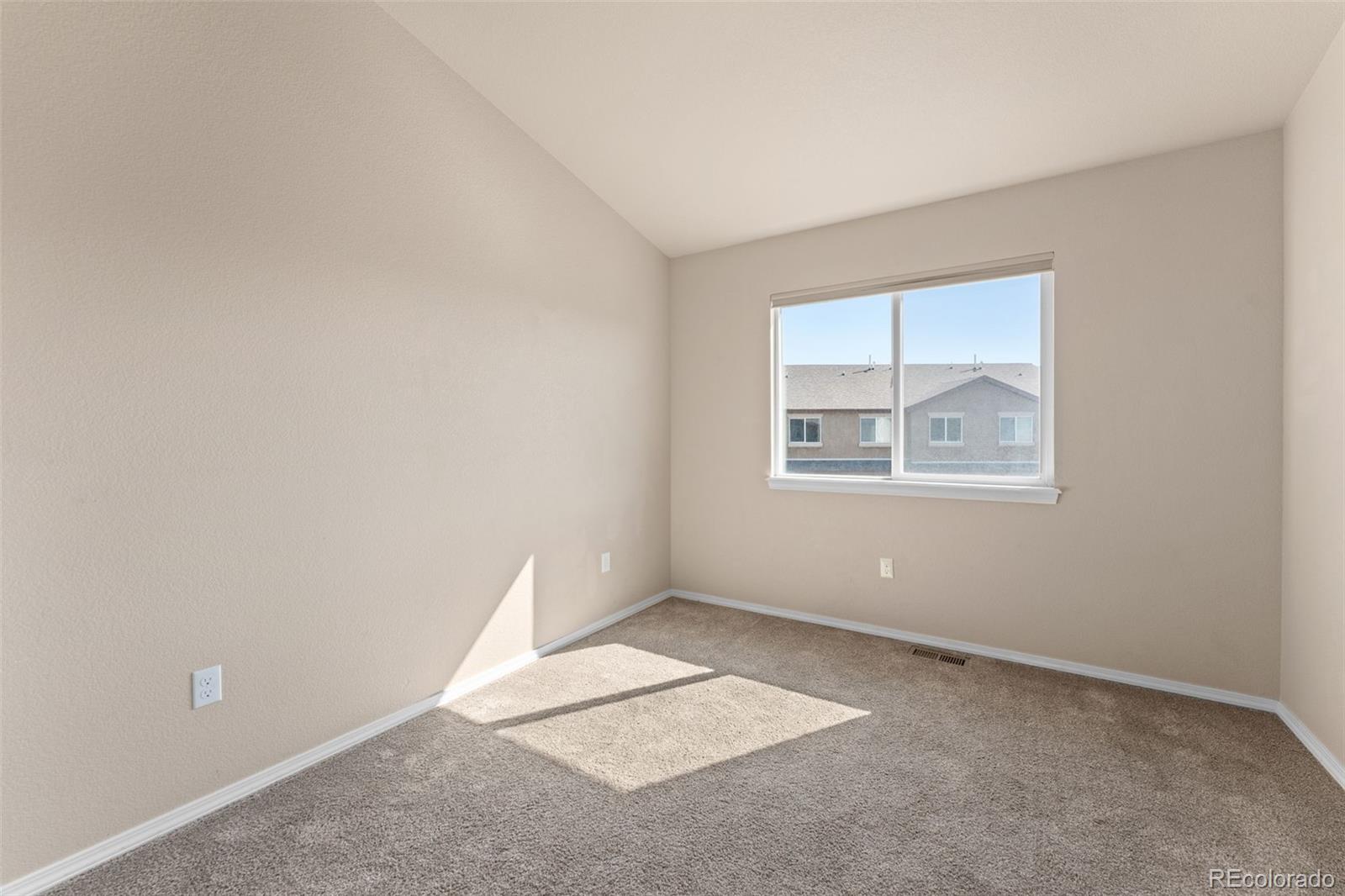 MLS Image #15 for 1520  york road,colorado springs, Colorado