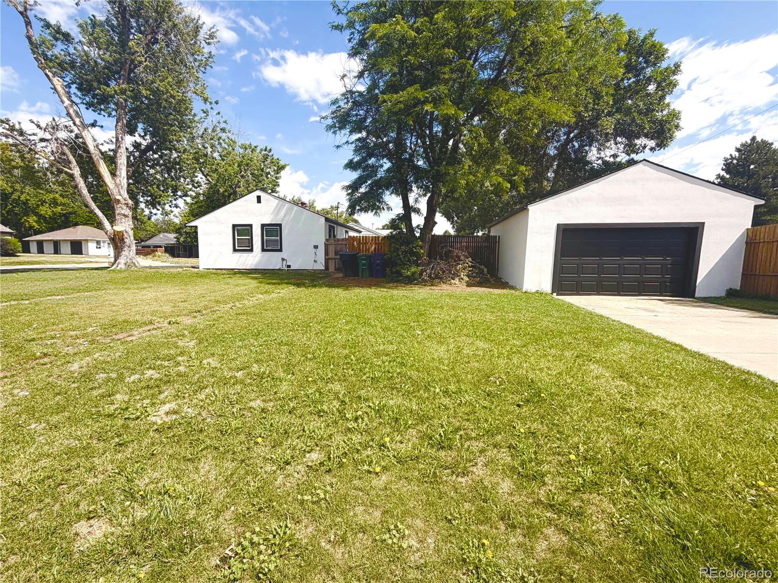 MLS Image #15 for 2396 s knox court,denver, Colorado