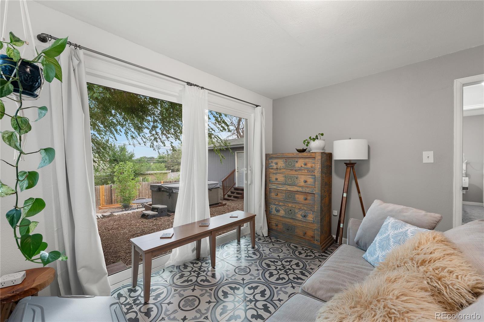 MLS Image #18 for 250 s zenobia street,denver, Colorado