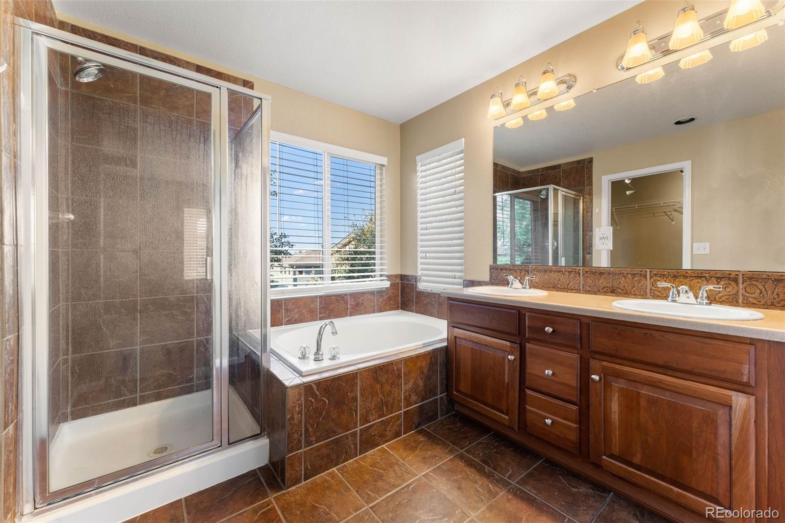 MLS Image #17 for 10599  atwood circle,littleton, Colorado