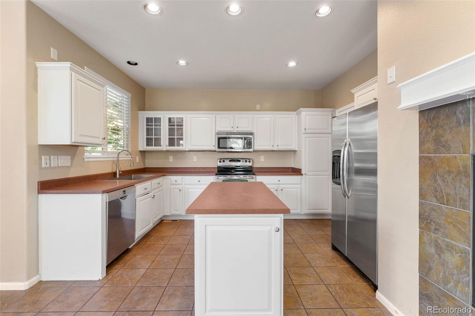 MLS Image #8 for 10599  atwood circle,littleton, Colorado