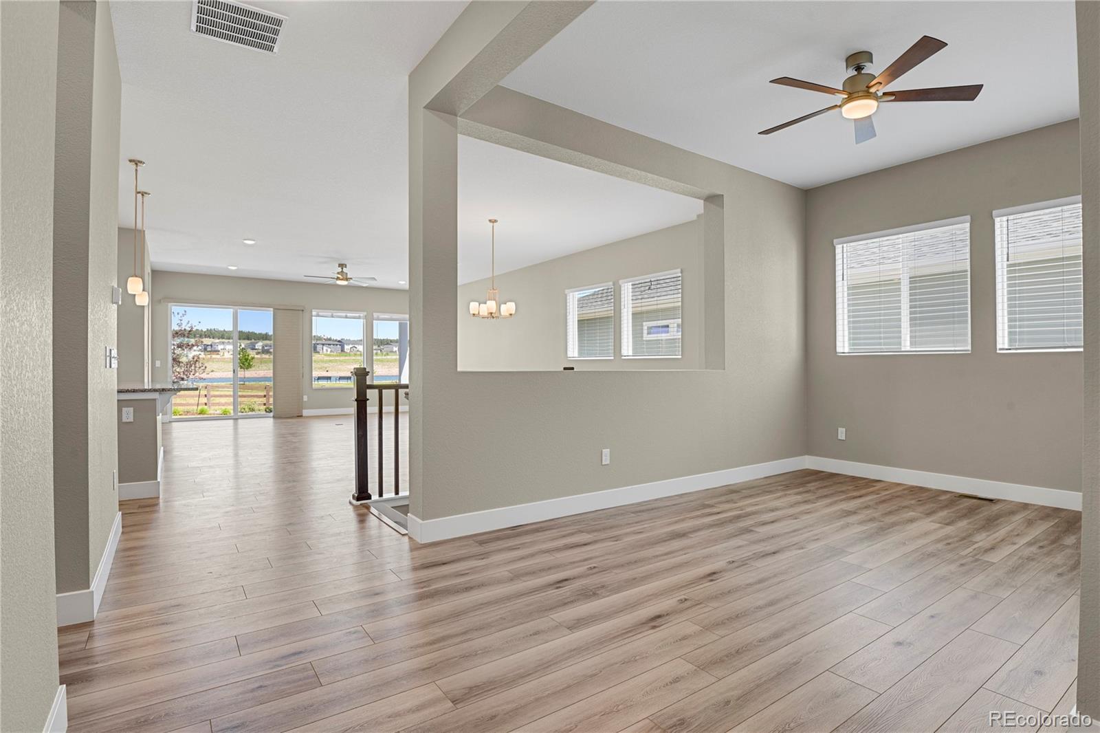 MLS Image #2 for 6524  courtland place,colorado springs, Colorado