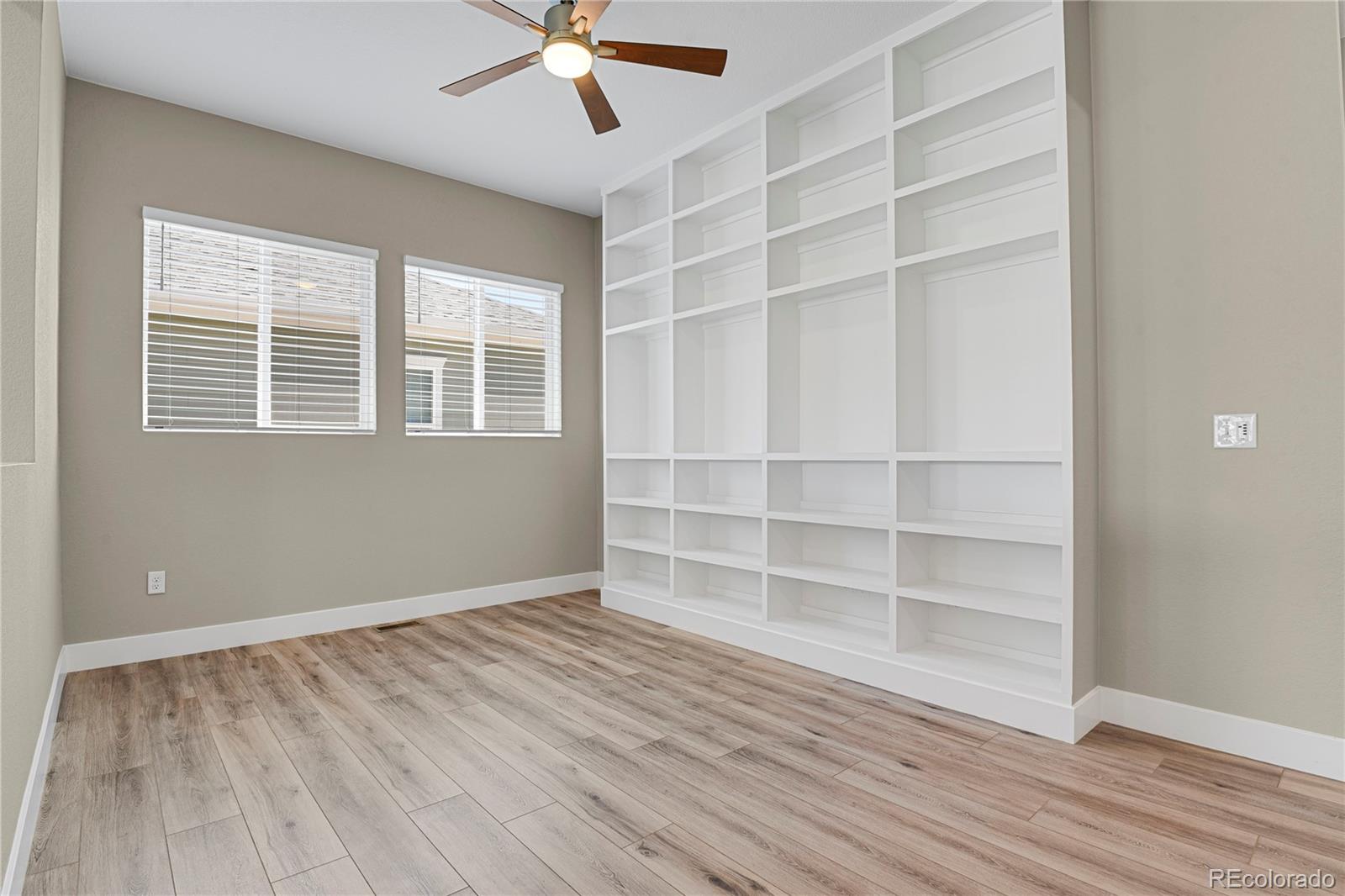 MLS Image #3 for 6524  courtland place,colorado springs, Colorado