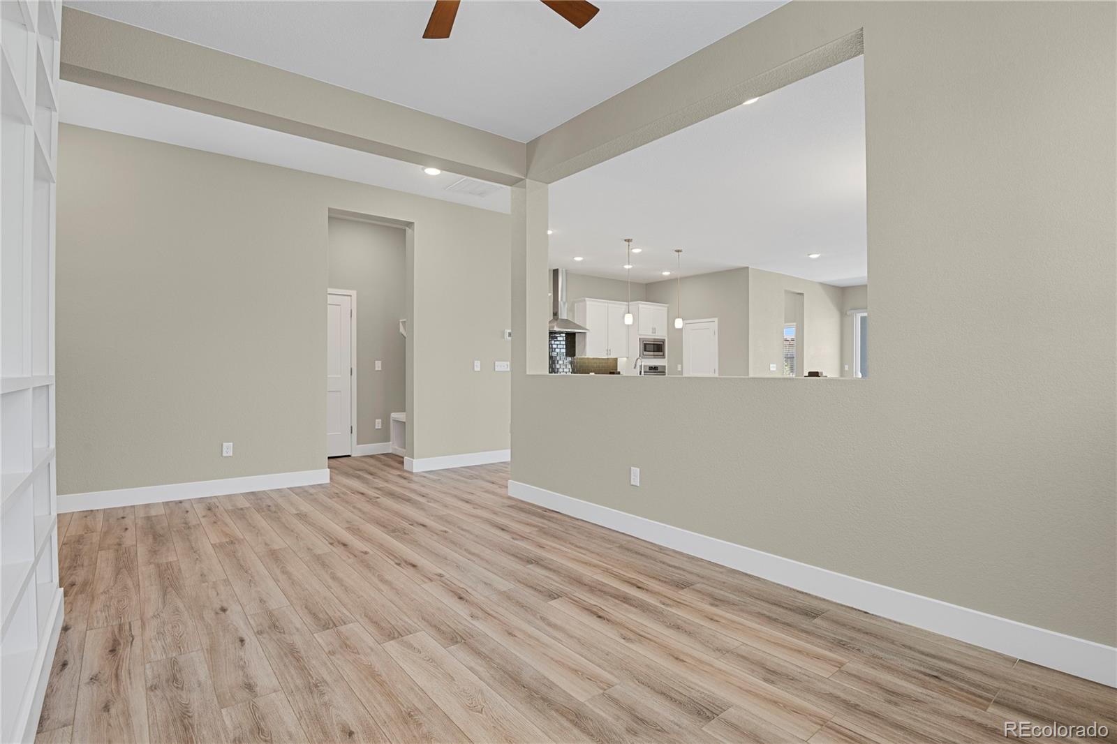 MLS Image #4 for 6524  courtland place,colorado springs, Colorado