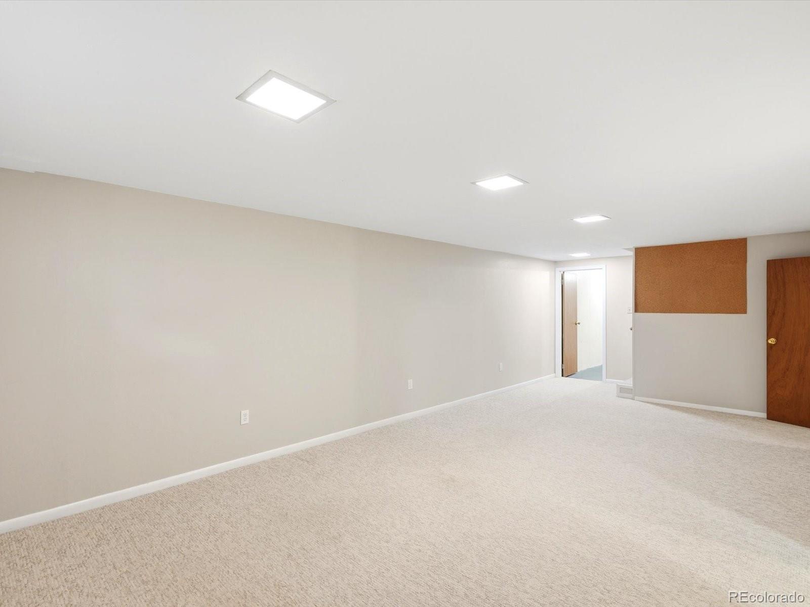 MLS Image #16 for 778 w briarwood avenue,littleton, Colorado