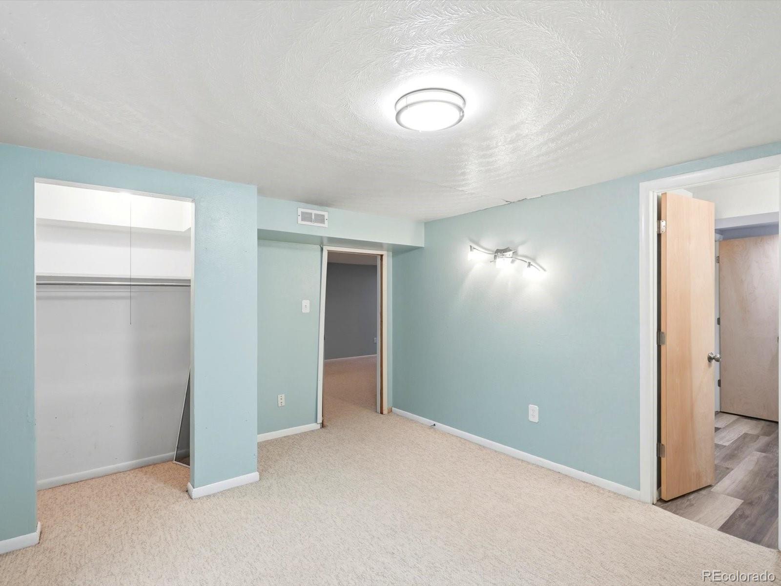 MLS Image #18 for 778 w briarwood avenue,littleton, Colorado