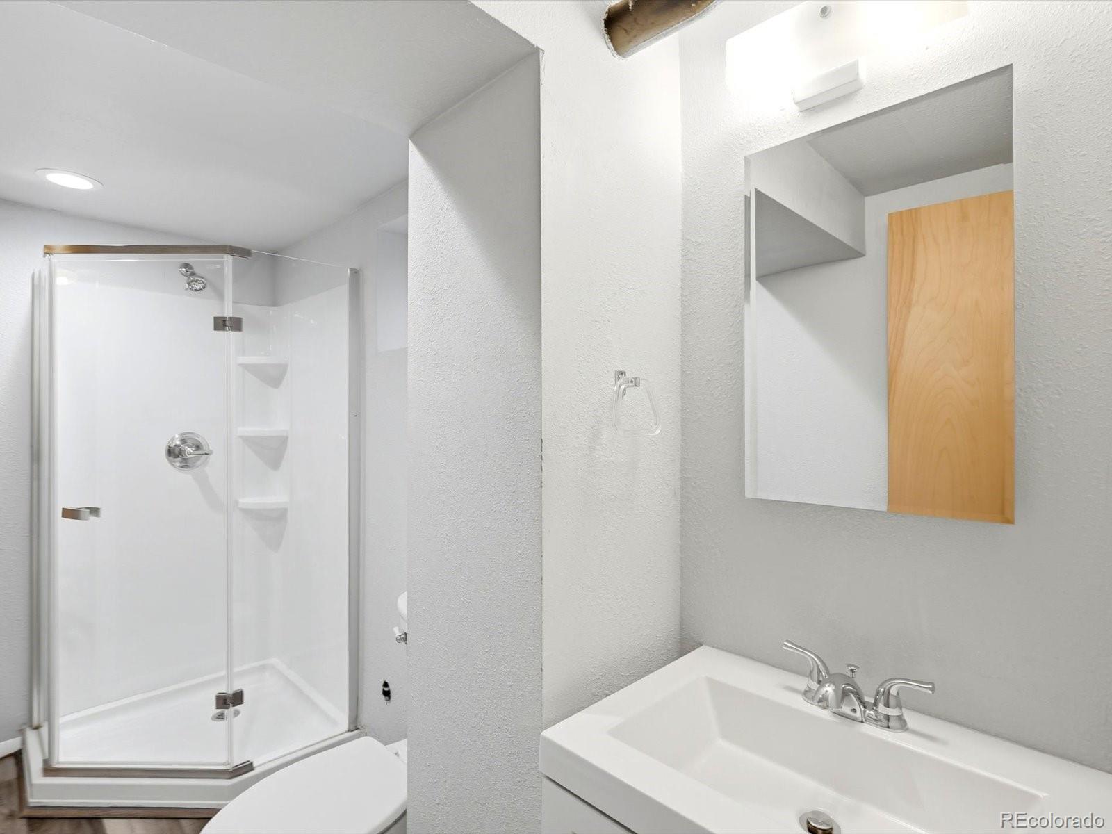 MLS Image #19 for 778 w briarwood avenue,littleton, Colorado