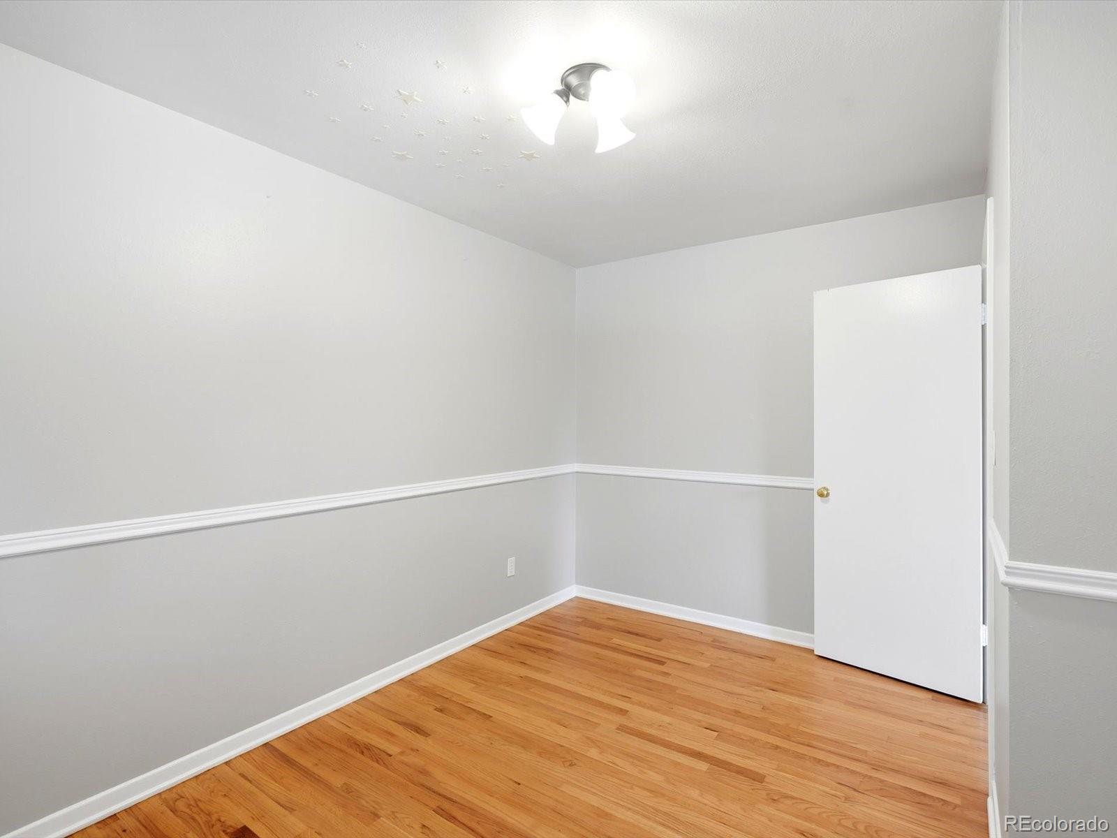 MLS Image #26 for 778 w briarwood avenue,littleton, Colorado