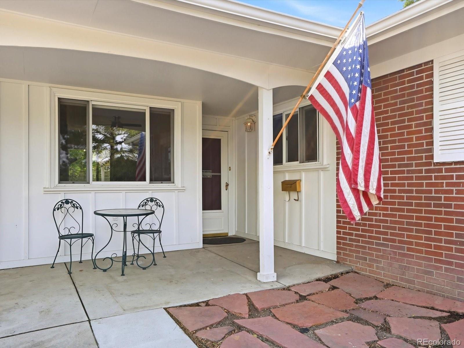 MLS Image #3 for 778 w briarwood avenue,littleton, Colorado