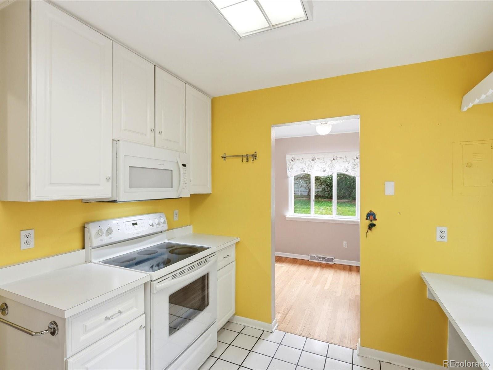 MLS Image #7 for 778 w briarwood avenue,littleton, Colorado