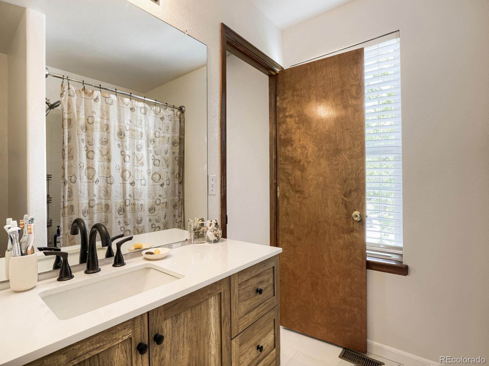 MLS Image #17 for 2153 s ventura street,aurora, Colorado