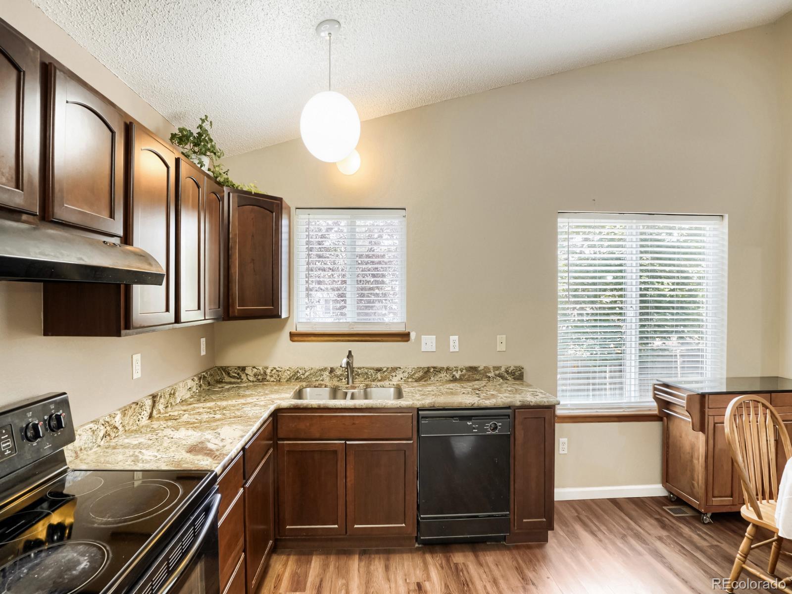 MLS Image #5 for 2153 s ventura street,aurora, Colorado