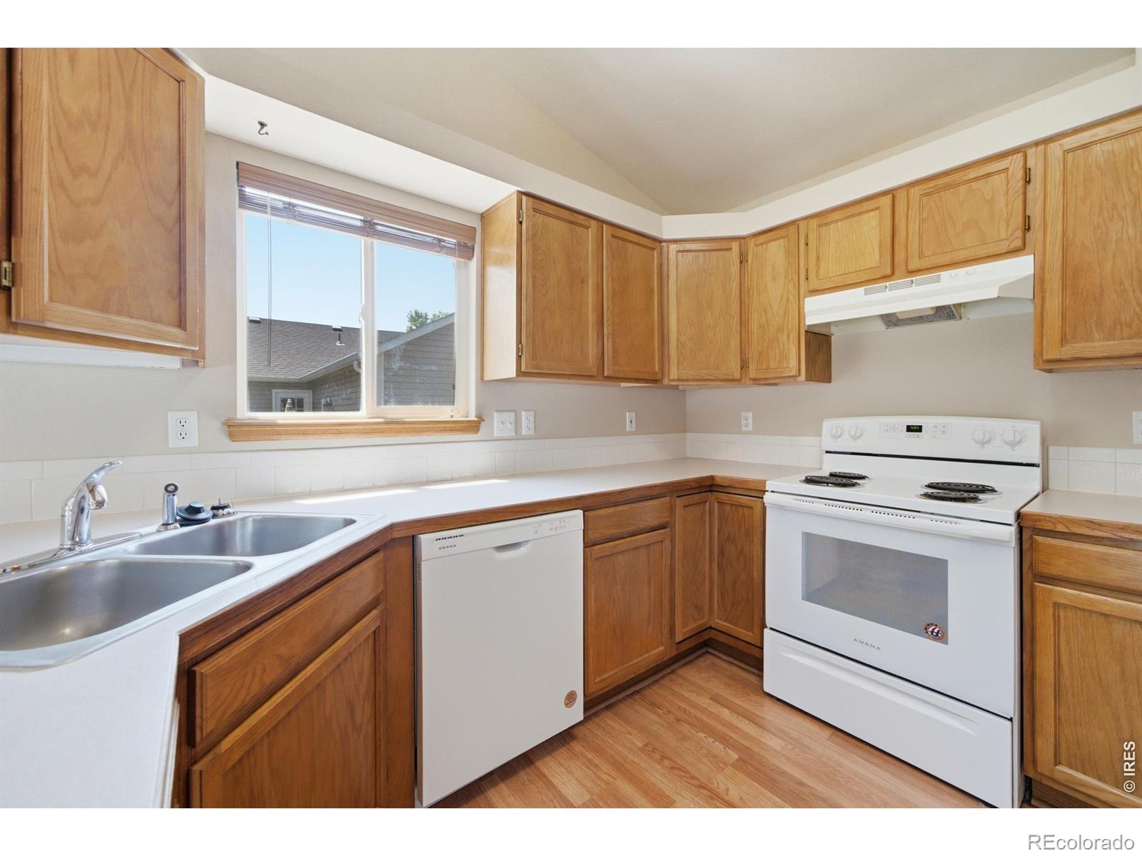 MLS Image #4 for 305  12th street,windsor, Colorado