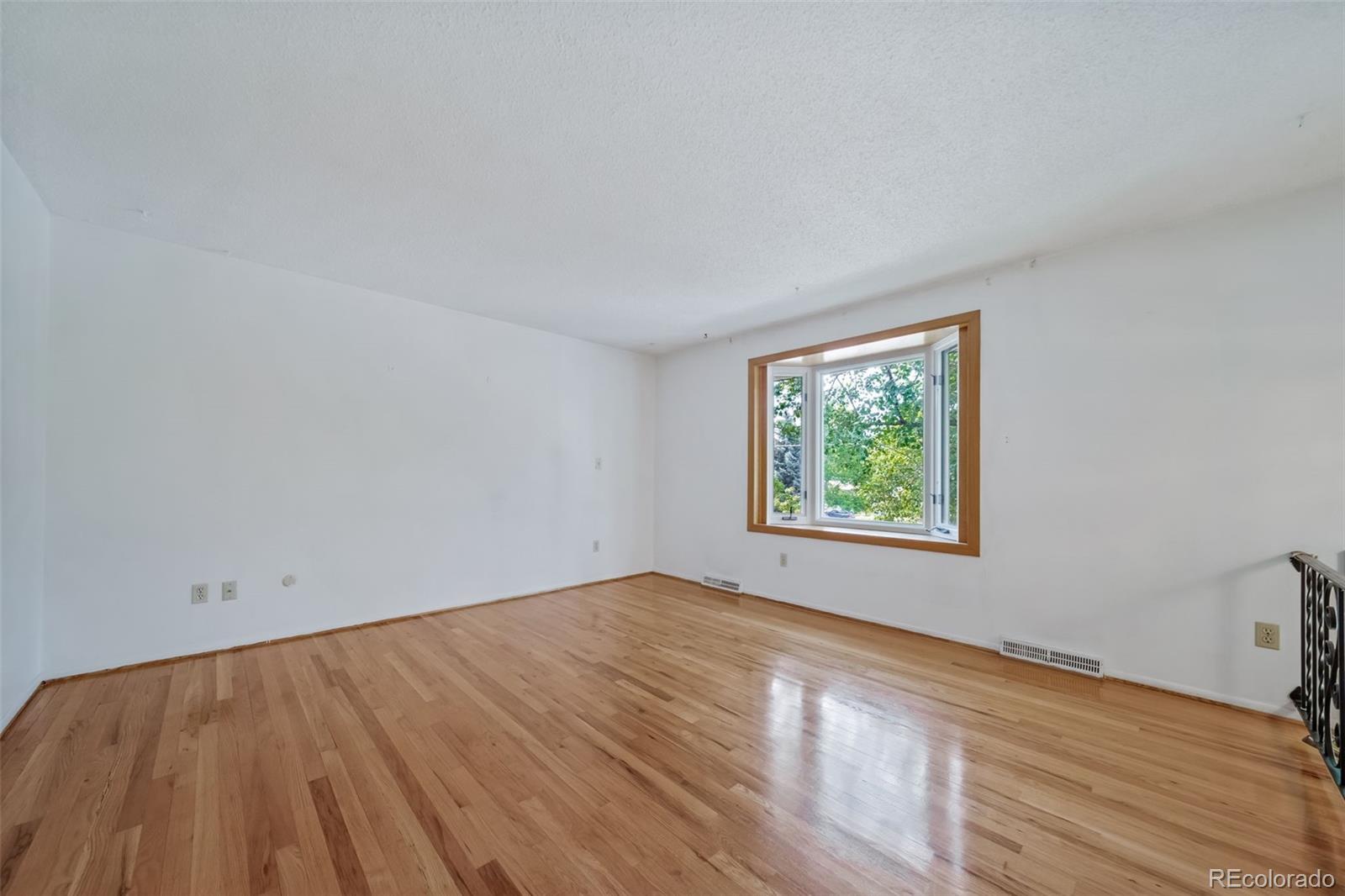 MLS Image #6 for 12265 w 66th avenue,arvada, Colorado
