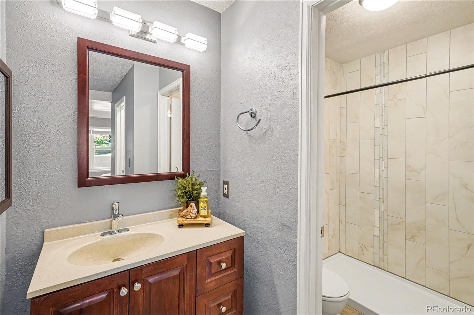 MLS Image #15 for 8376 s upham way,littleton, Colorado