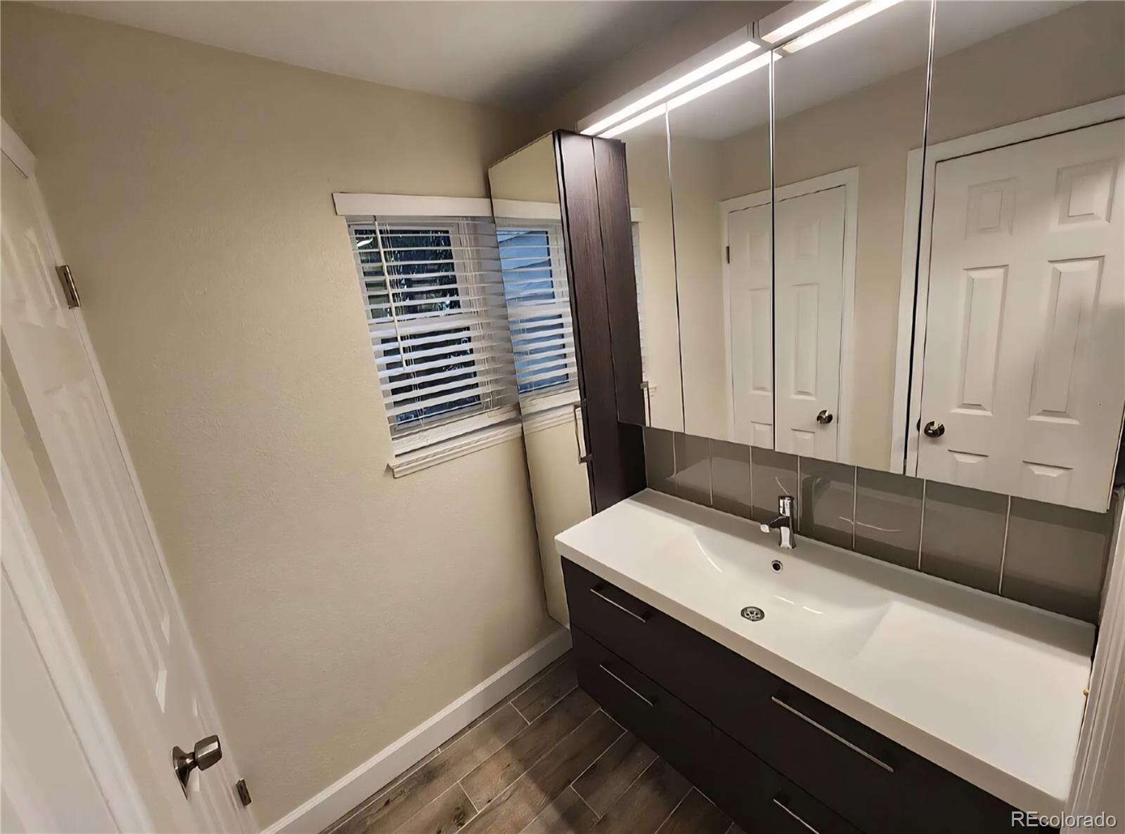 MLS Image #19 for 8376 s upham way,littleton, Colorado