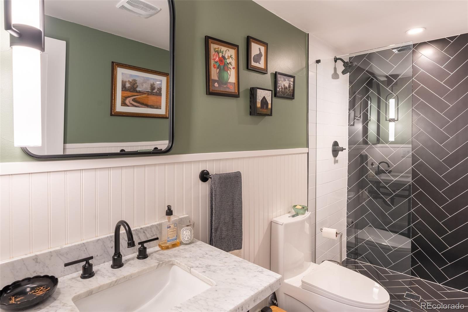 MLS Image #27 for 2372 s carr court,denver, Colorado