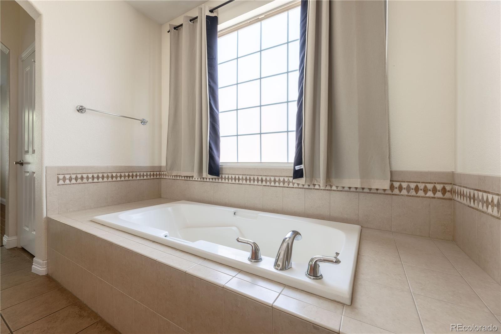 MLS Image #17 for 9113  kornbrust circle,lone tree, Colorado