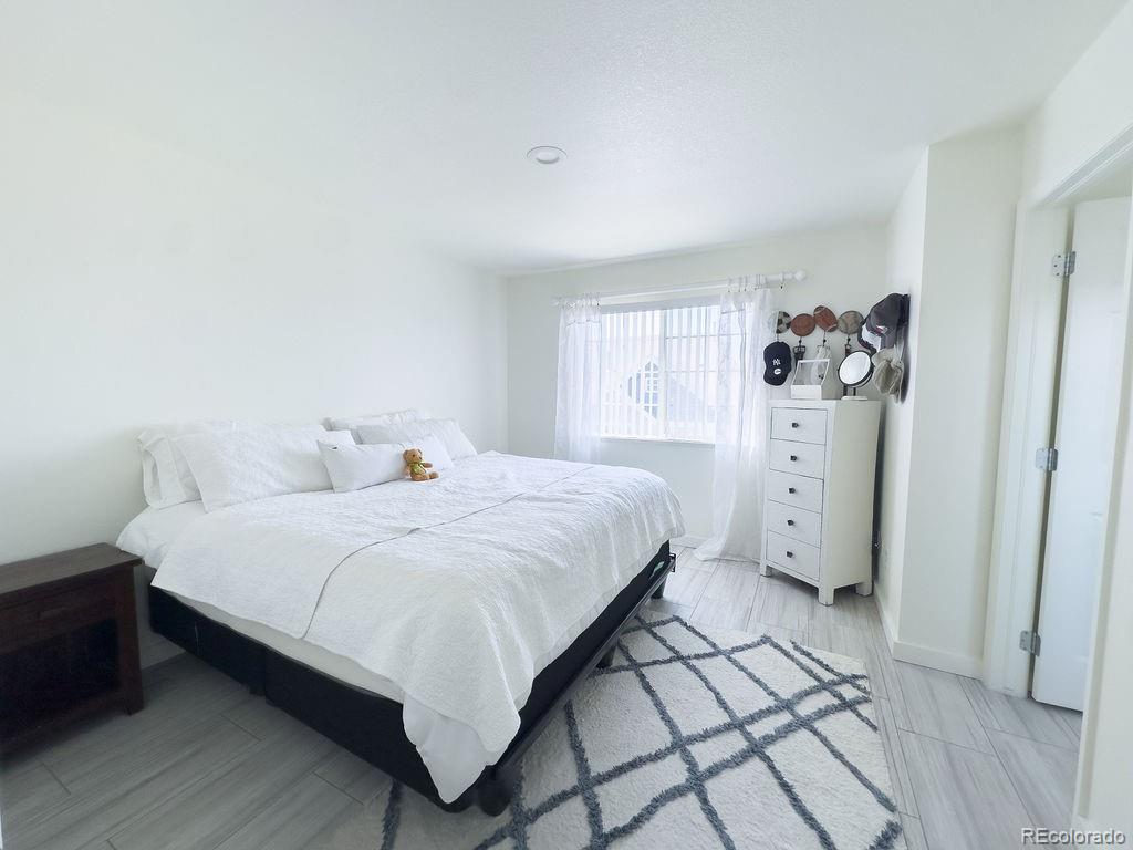 MLS Image #12 for 19163 e wyoming drive,aurora, Colorado