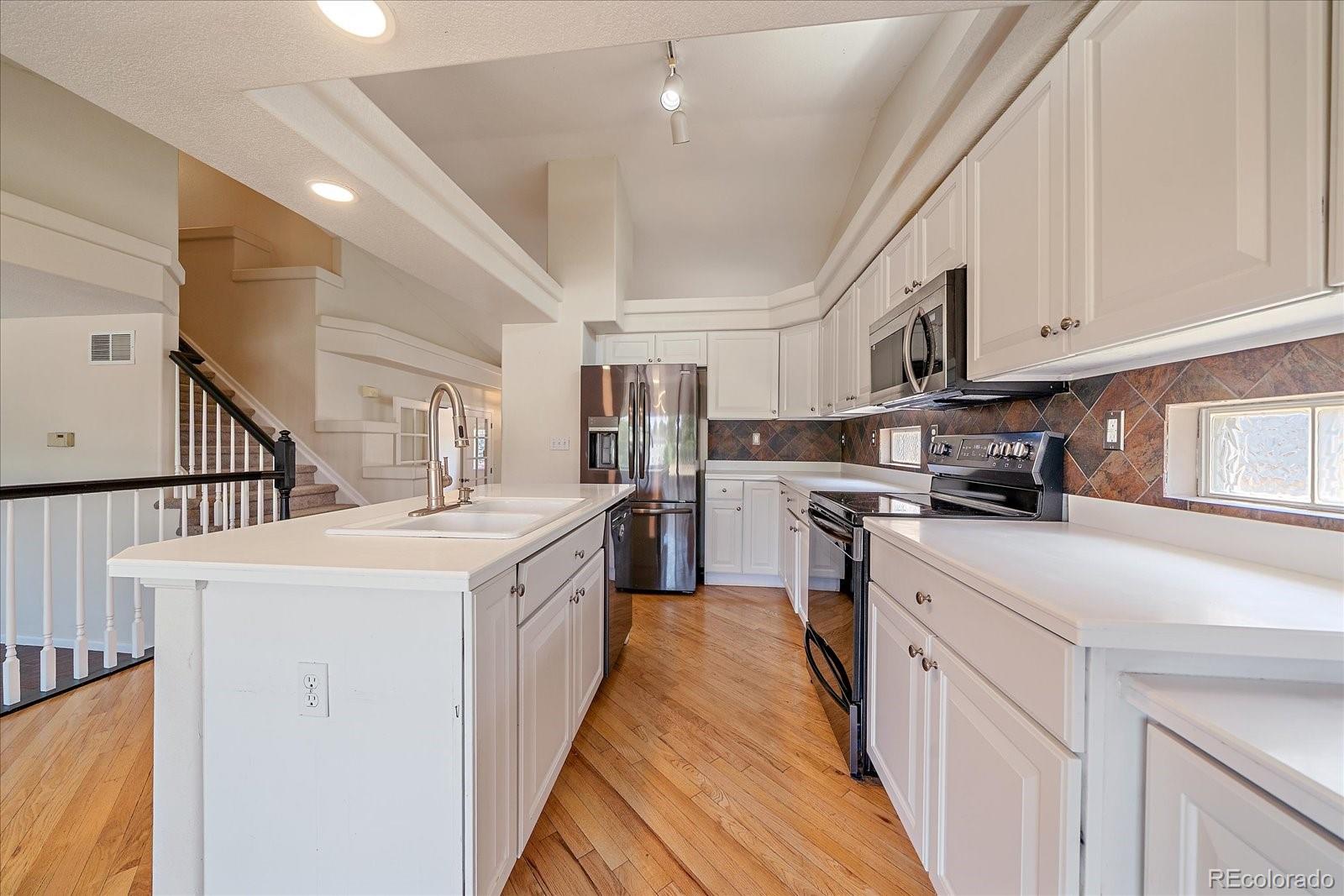 MLS Image #12 for 4542  melbourne way,littleton, Colorado