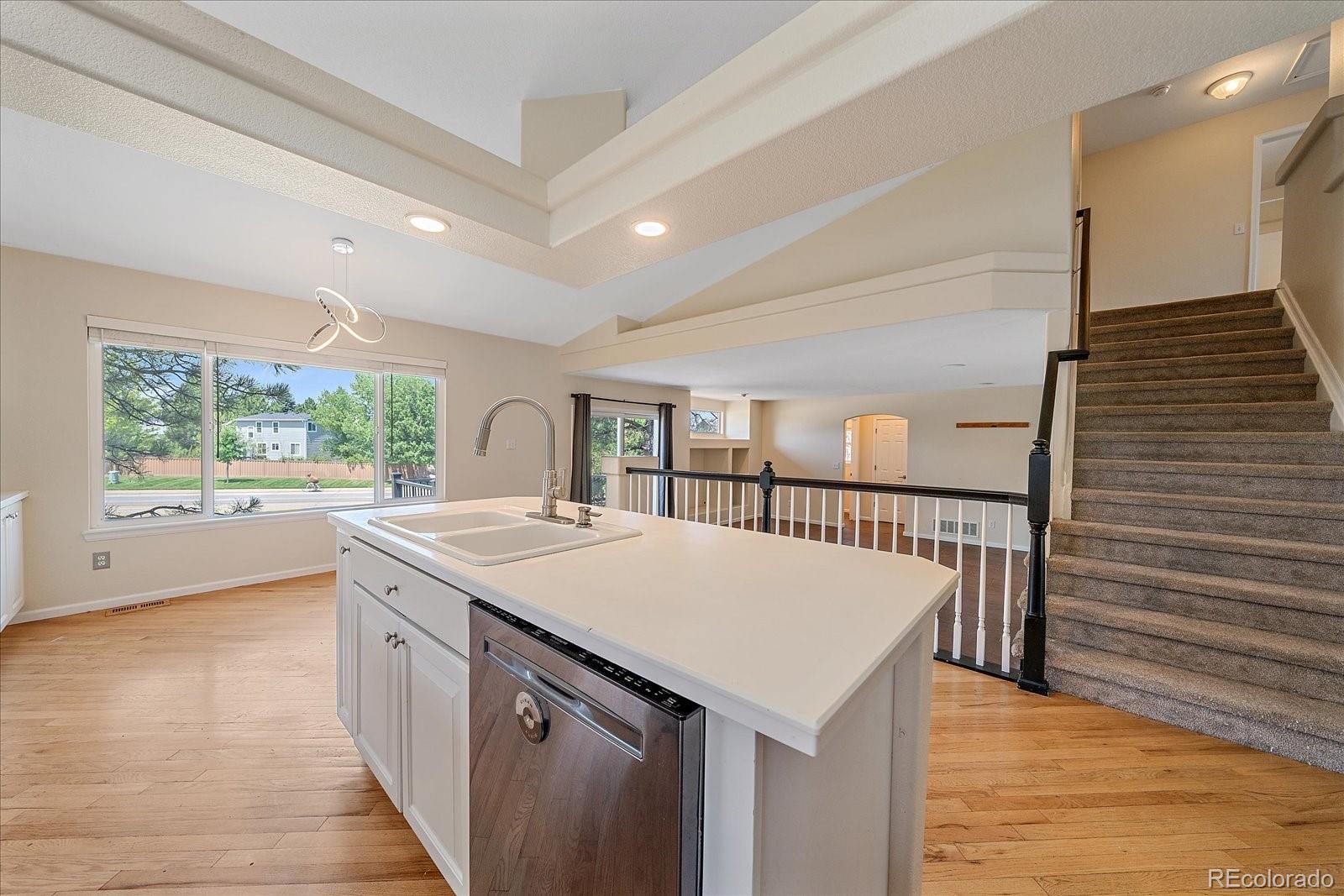 MLS Image #13 for 4542  melbourne way,littleton, Colorado