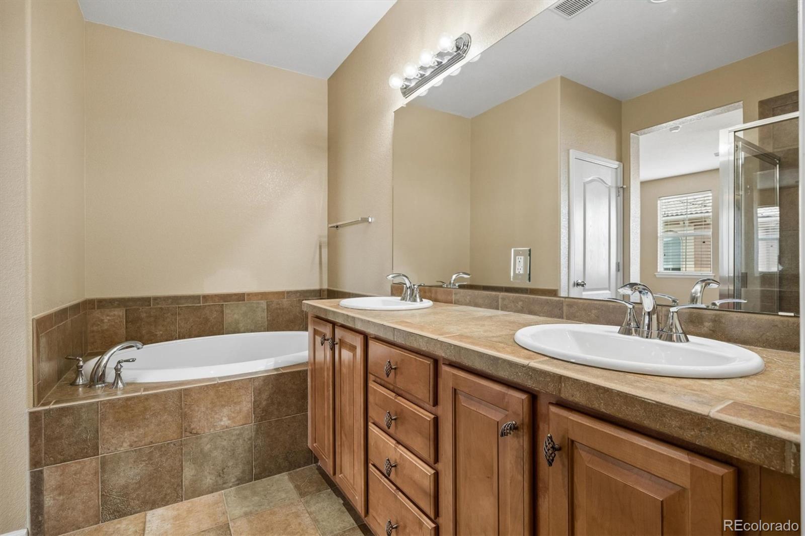 MLS Image #16 for 3345  cascina circle,littleton, Colorado