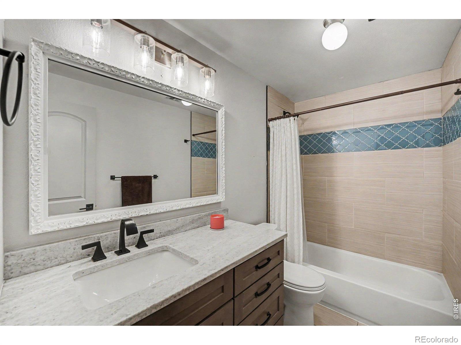 MLS Image #16 for 7602 e nassau avenue,denver, Colorado