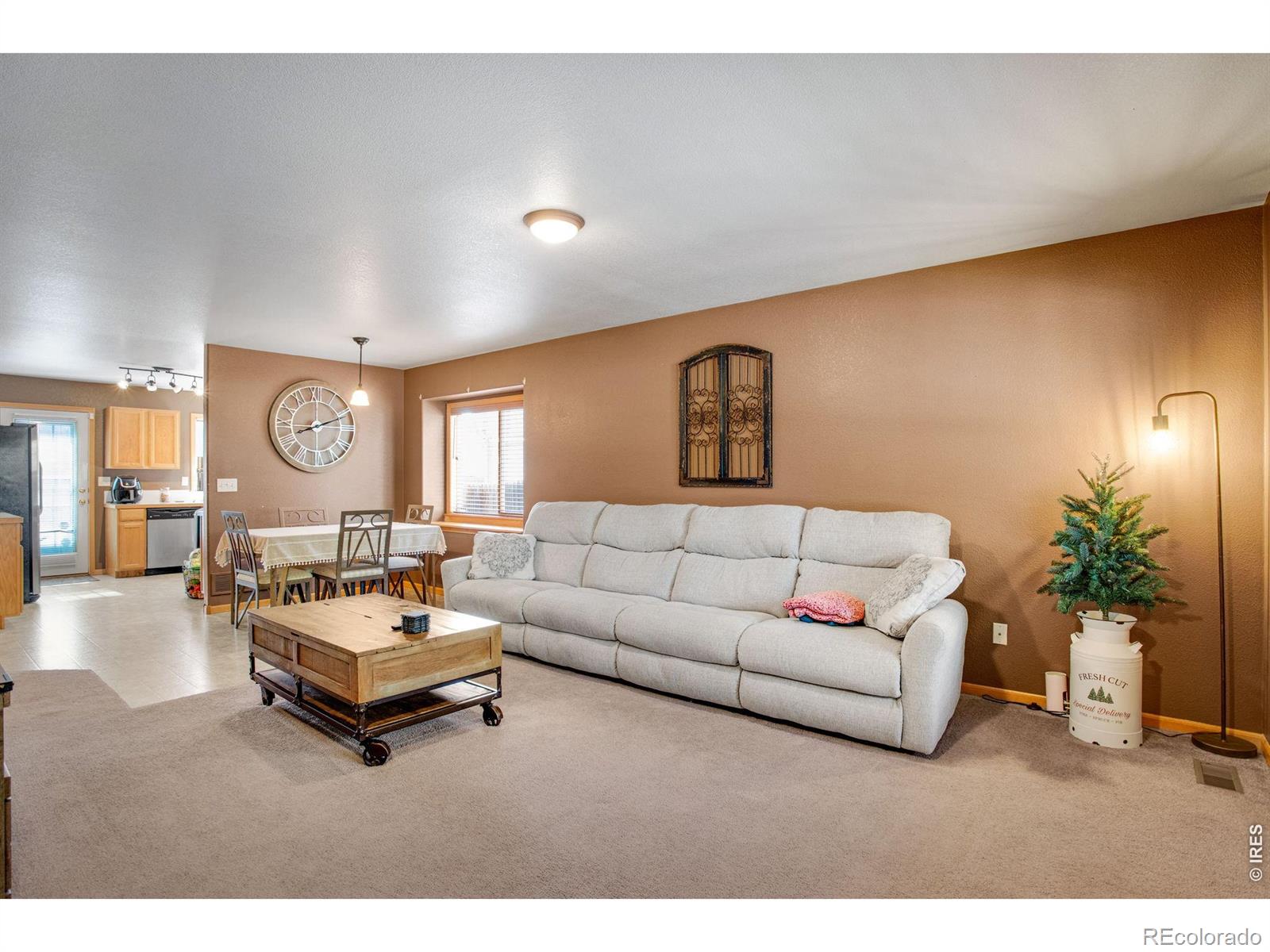 MLS Image #10 for 399  lark bunting avenue,loveland, Colorado