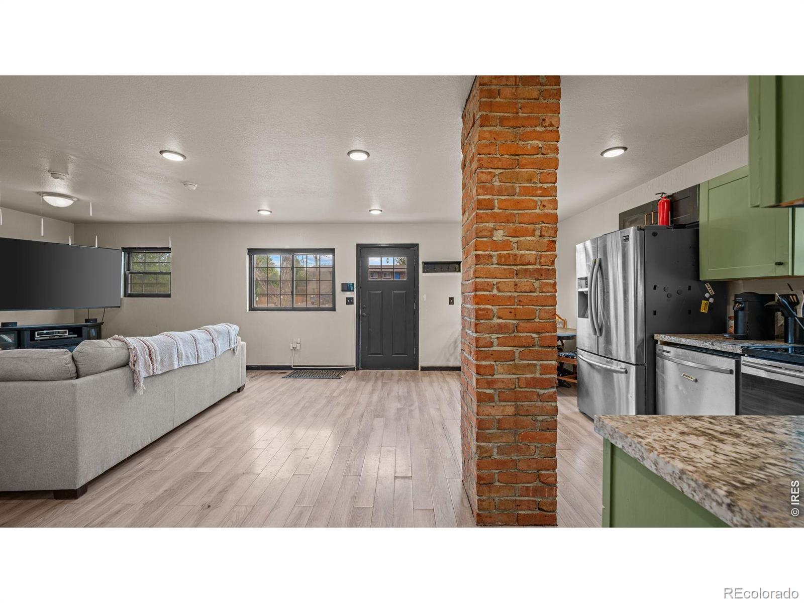 MLS Image #12 for 740  depew street,lakewood, Colorado