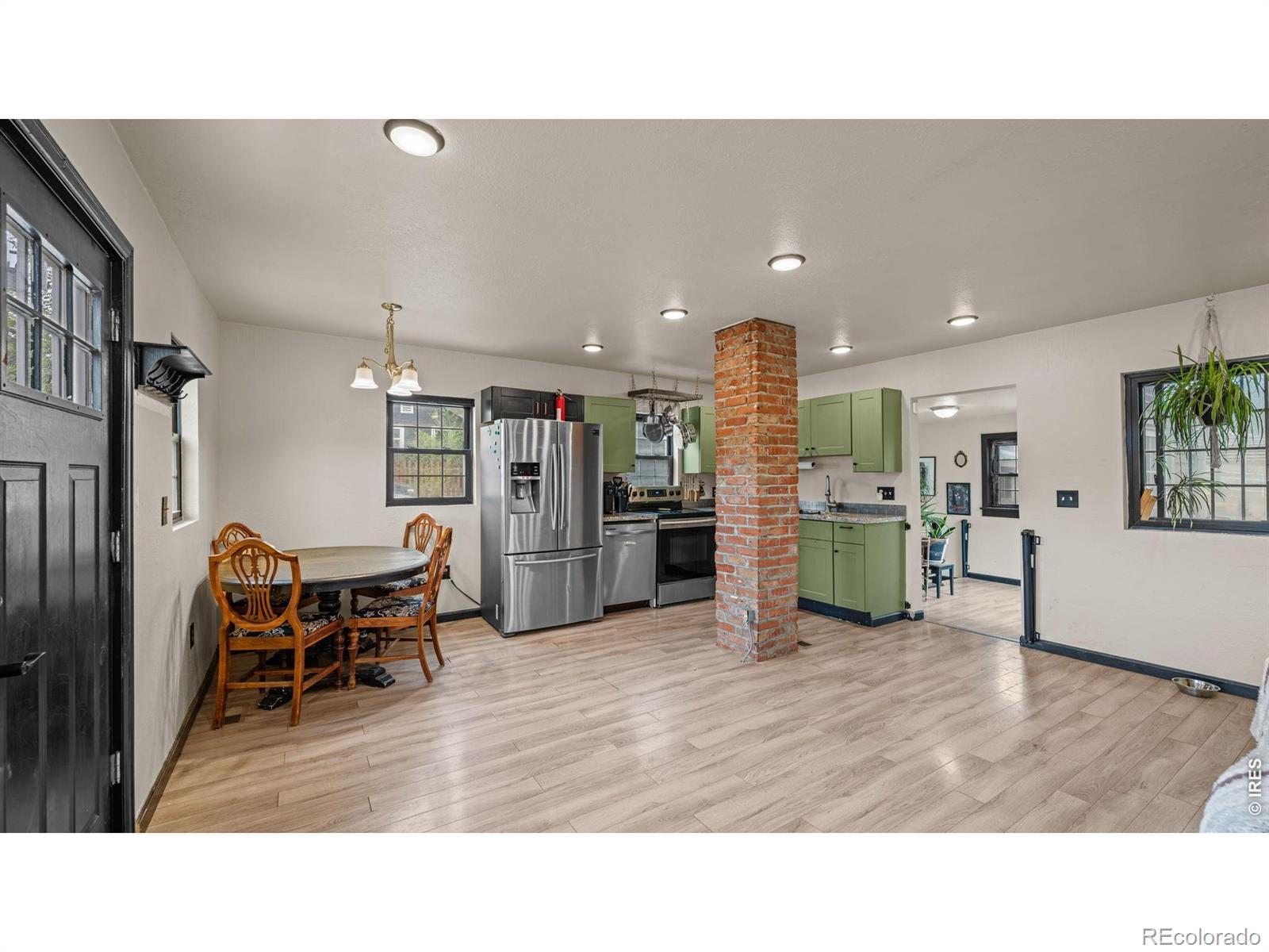 MLS Image #8 for 740  depew street,lakewood, Colorado