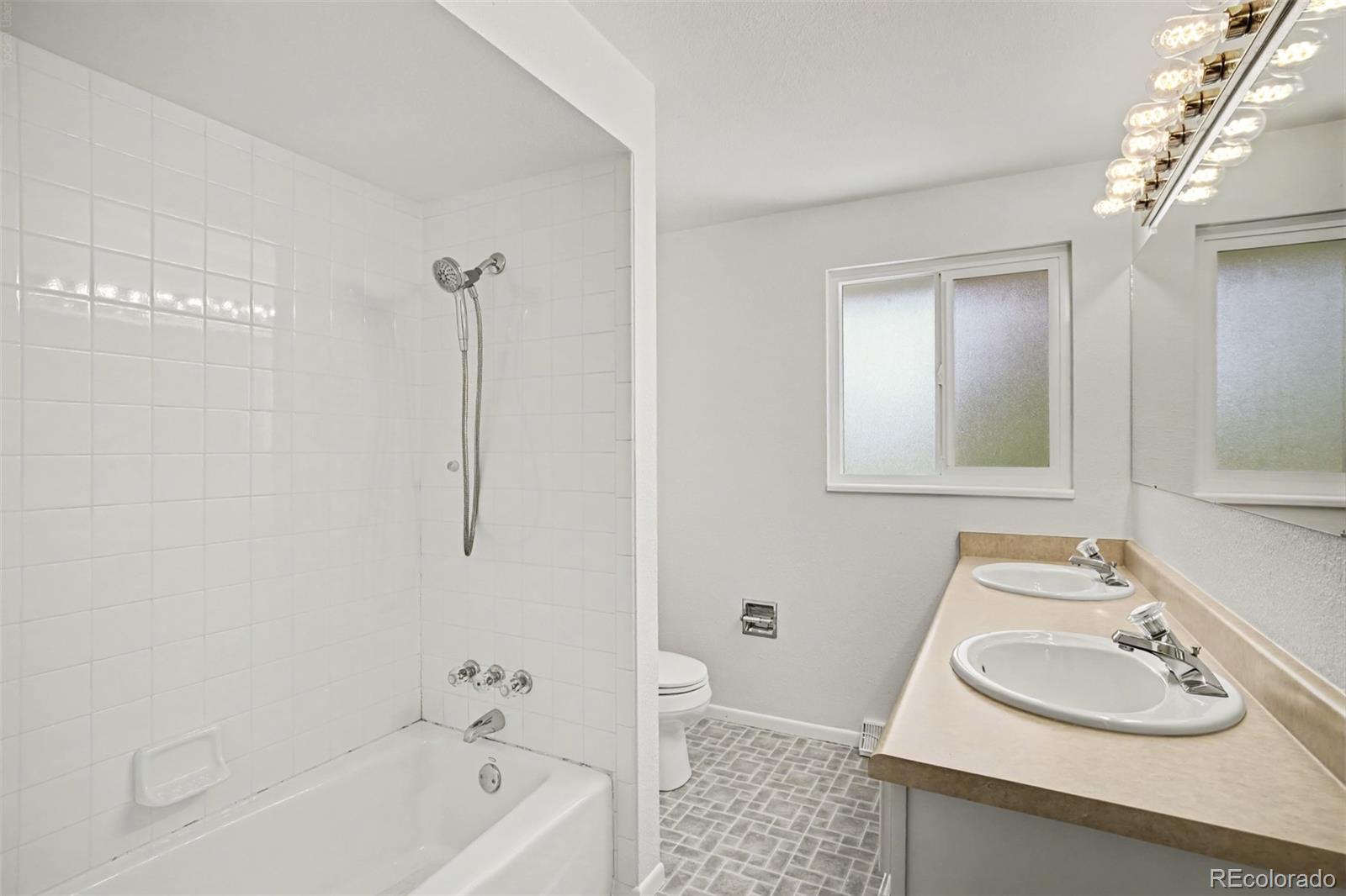MLS Image #30 for 5496 w hinsdale place,littleton, Colorado