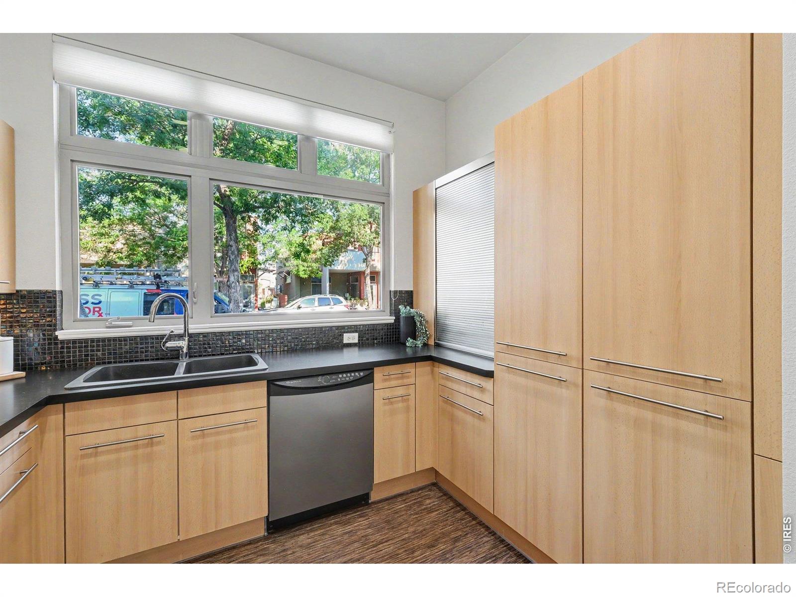 MLS Image #6 for 802  blondel street,fort collins, Colorado