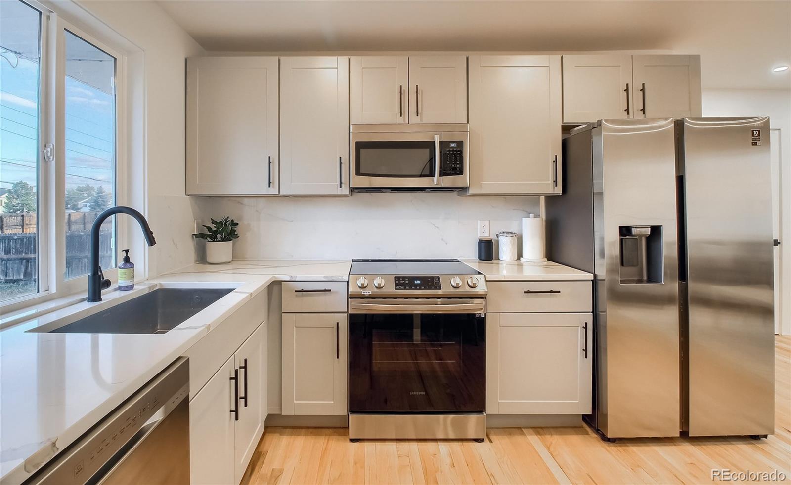 MLS Image #7 for 8370  sheridan court,arvada, Colorado