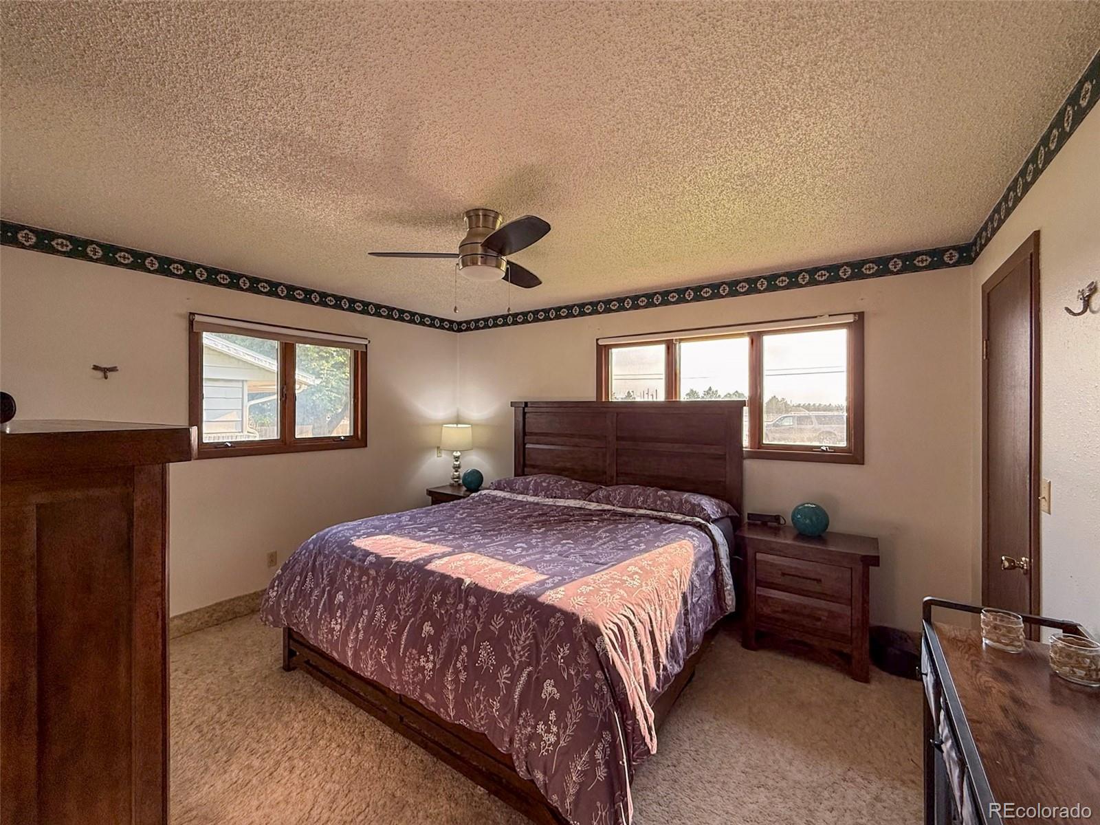MLS Image #9 for 870  15th street,burlington, Colorado