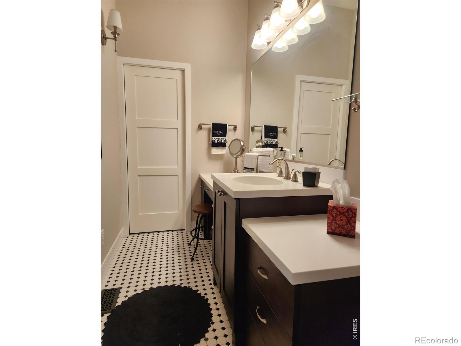 MLS Image #26 for 51489  county road 15 ,wellington, Colorado