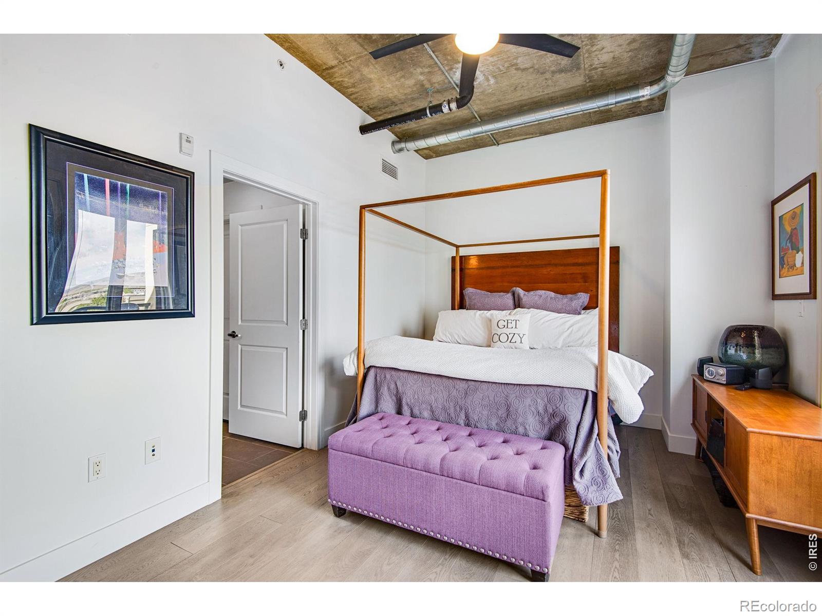 MLS Image #9 for 3401  arapahoe avenue,boulder, Colorado