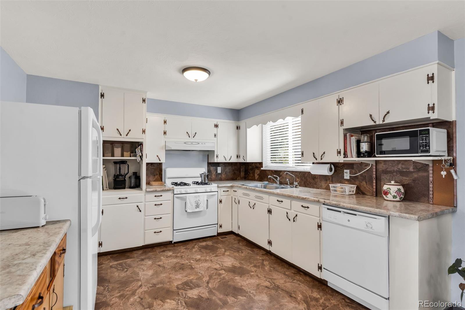 MLS Image #10 for 1536  logan street,canon city, Colorado