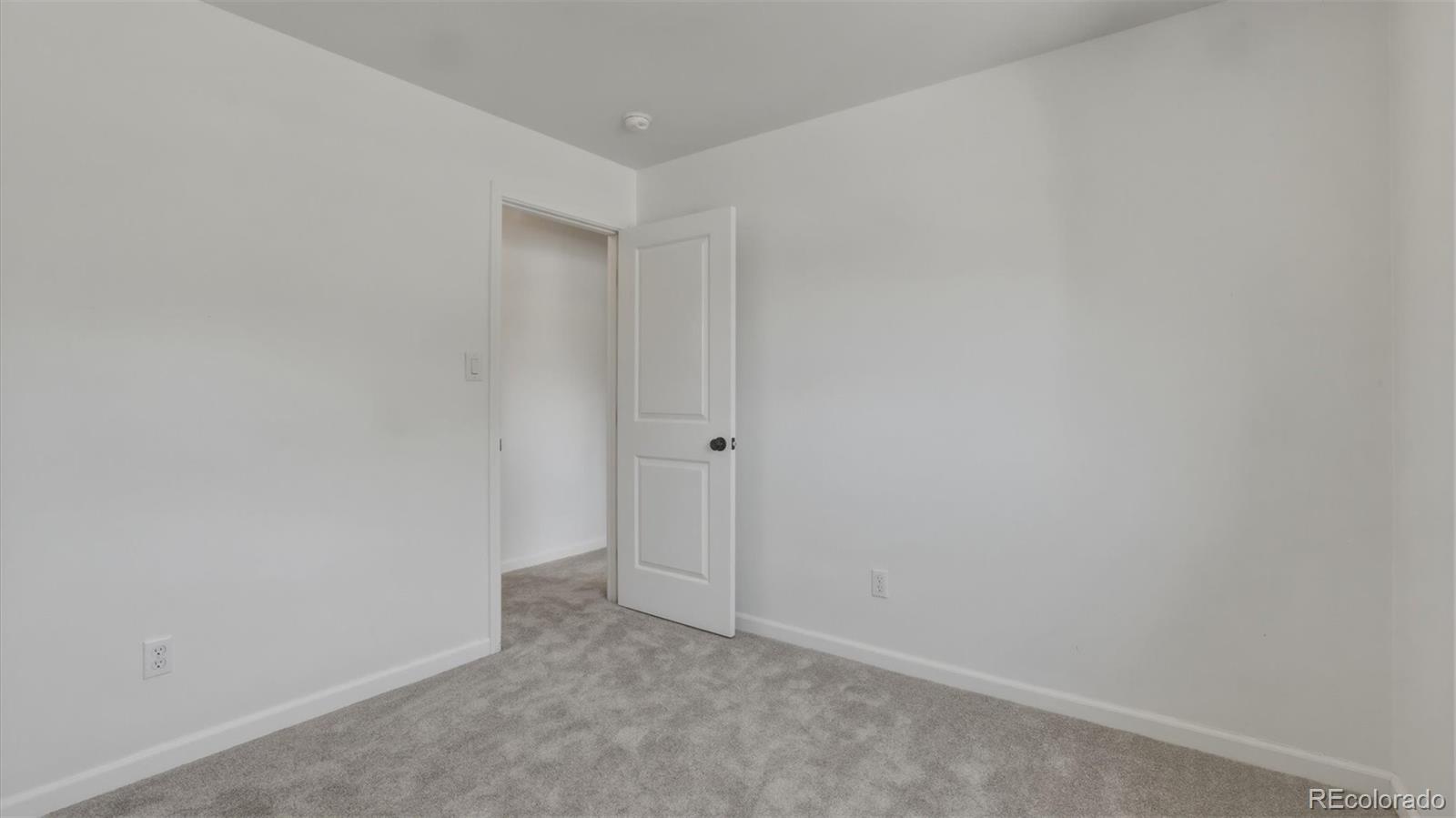 MLS Image #15 for 905 e costilla street,colorado springs, Colorado