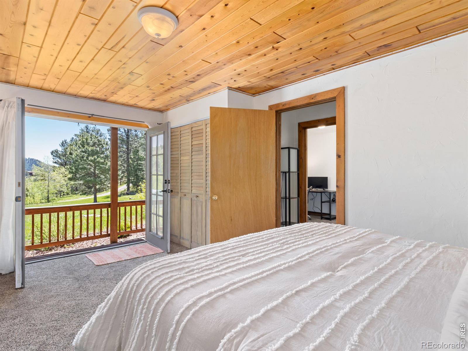MLS Image #29 for 417  dunraven glade road,glen haven, Colorado