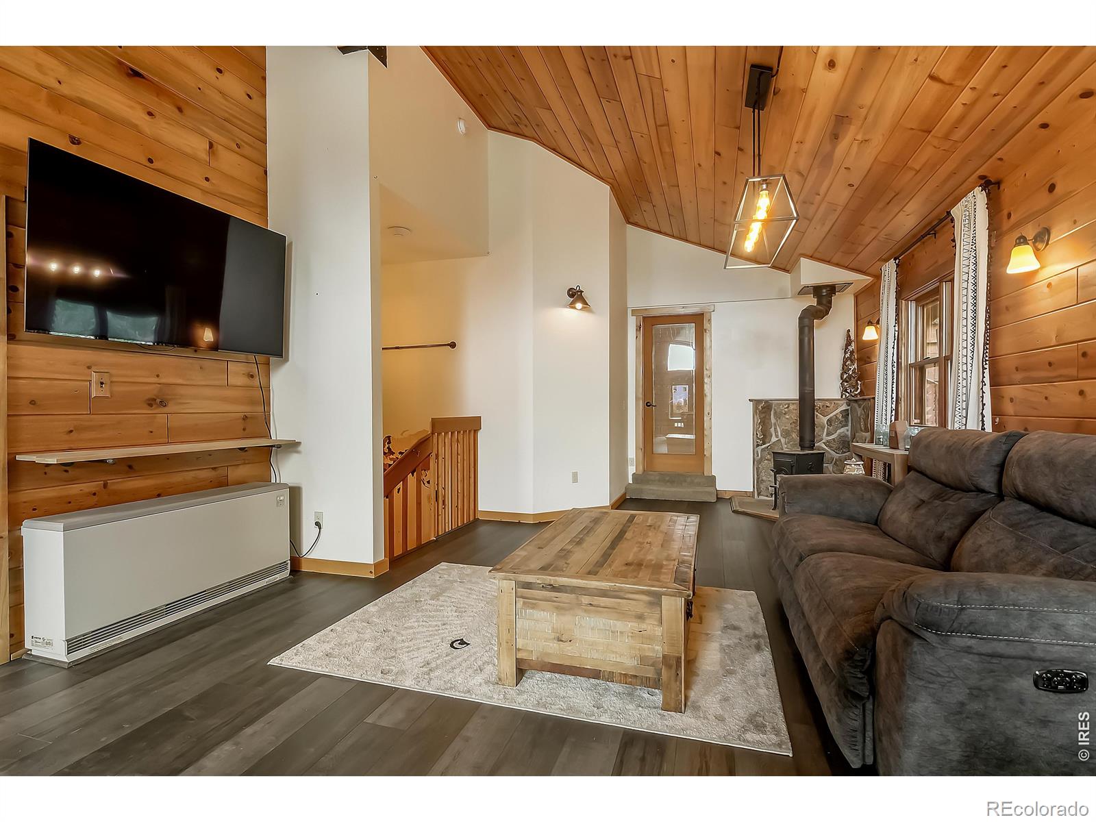 MLS Image #9 for 417  dunraven glade road,glen haven, Colorado