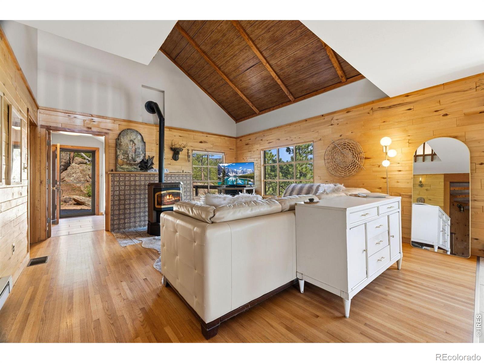 MLS Image #10 for 128  elk road,lyons, Colorado