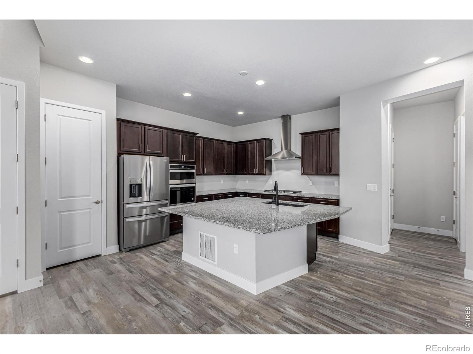 MLS Image #6 for 6034 n nepal street,aurora, Colorado