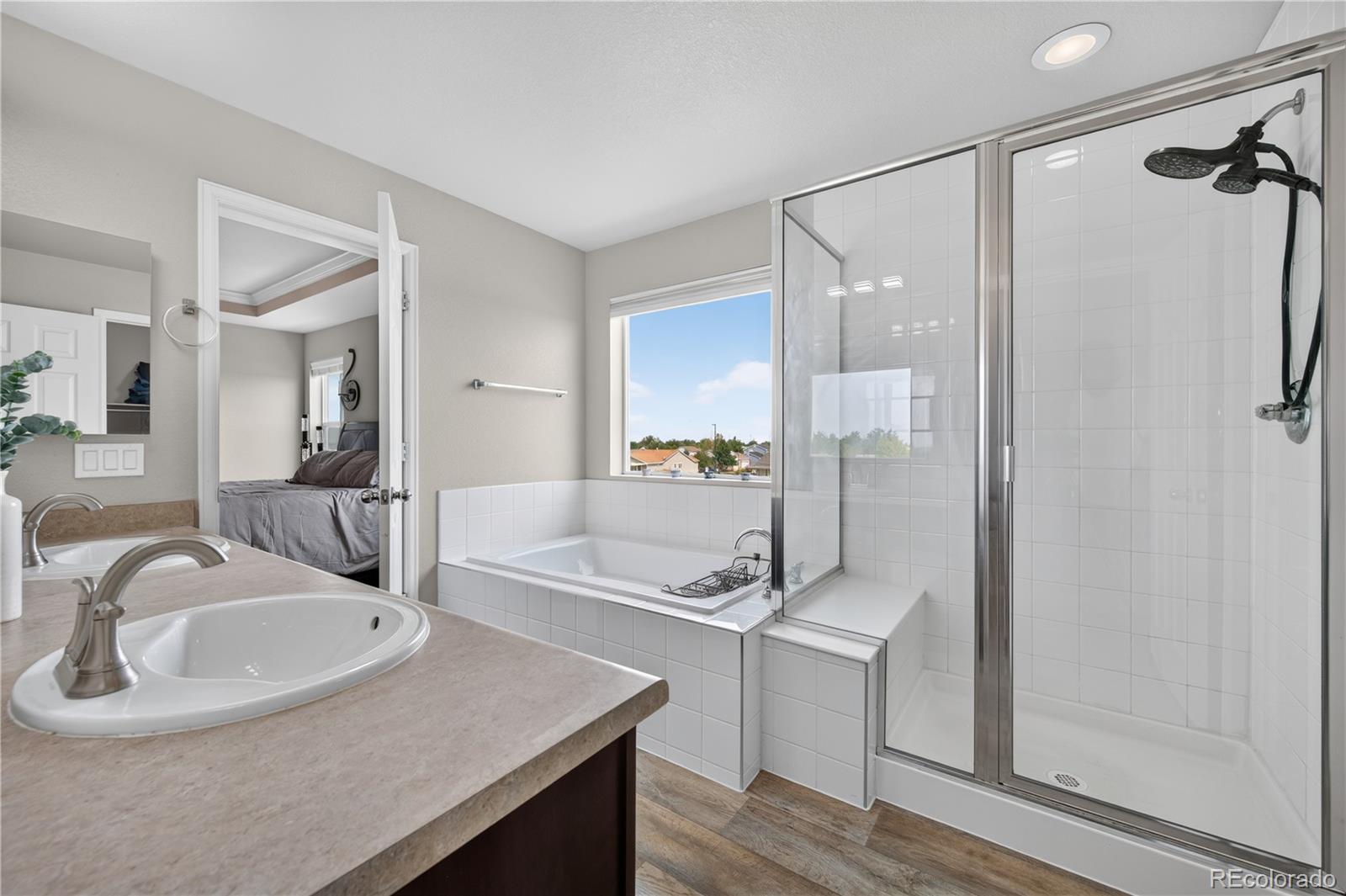 MLS Image #16 for 15803 e warner drive,denver, Colorado