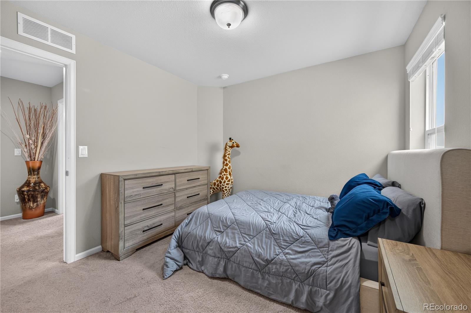 MLS Image #19 for 15803 e warner drive,denver, Colorado