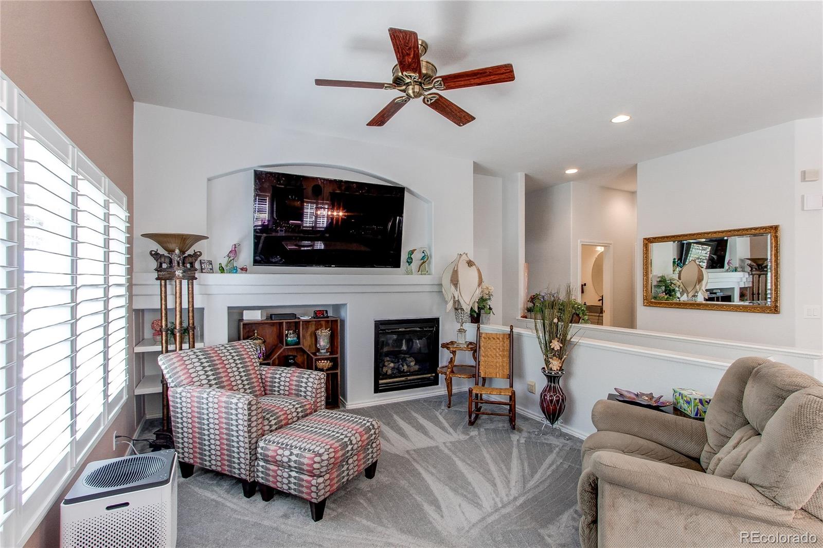 MLS Image #19 for 6084 w utah lane,denver, Colorado