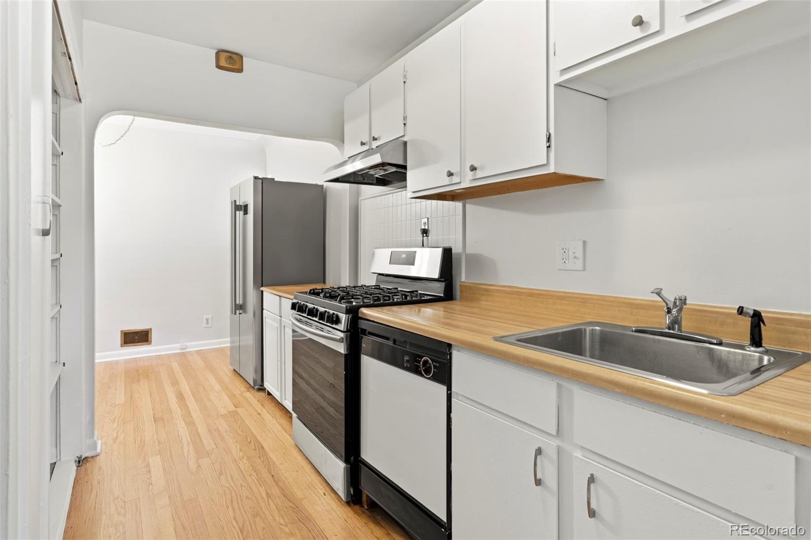 MLS Image #11 for 4068  ames street,denver, Colorado